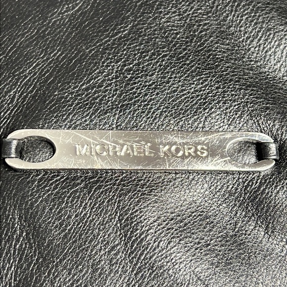 Michael Kors 'ID Chain' Hobo Handbag NOT PART OF THE SALE - Picture 9 of 14